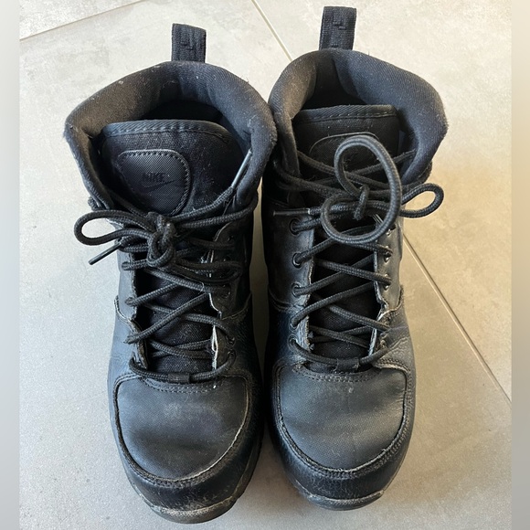 Winter boots for boy 5.5 (10-12 years old) Nike - Picture 2 of 3